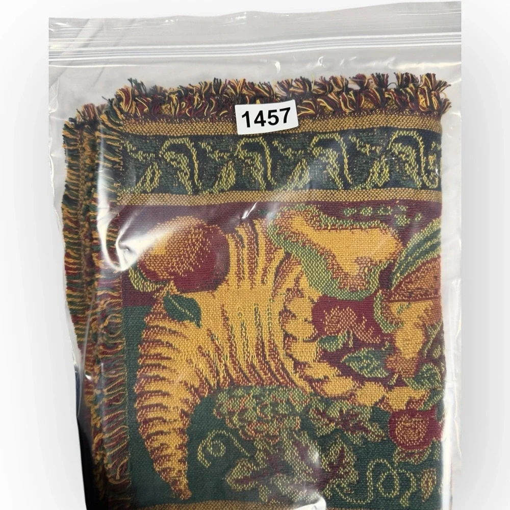 Elegant tapestry‎ Thanksgiving cornucopia Dining Table Placemats Green gold red
